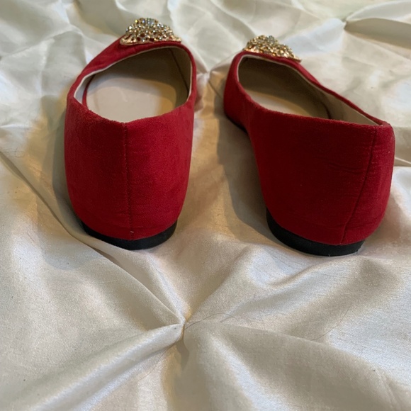 Aldo Red Embellished Fabric Flats sz 8.5 - Picture 4 of 6